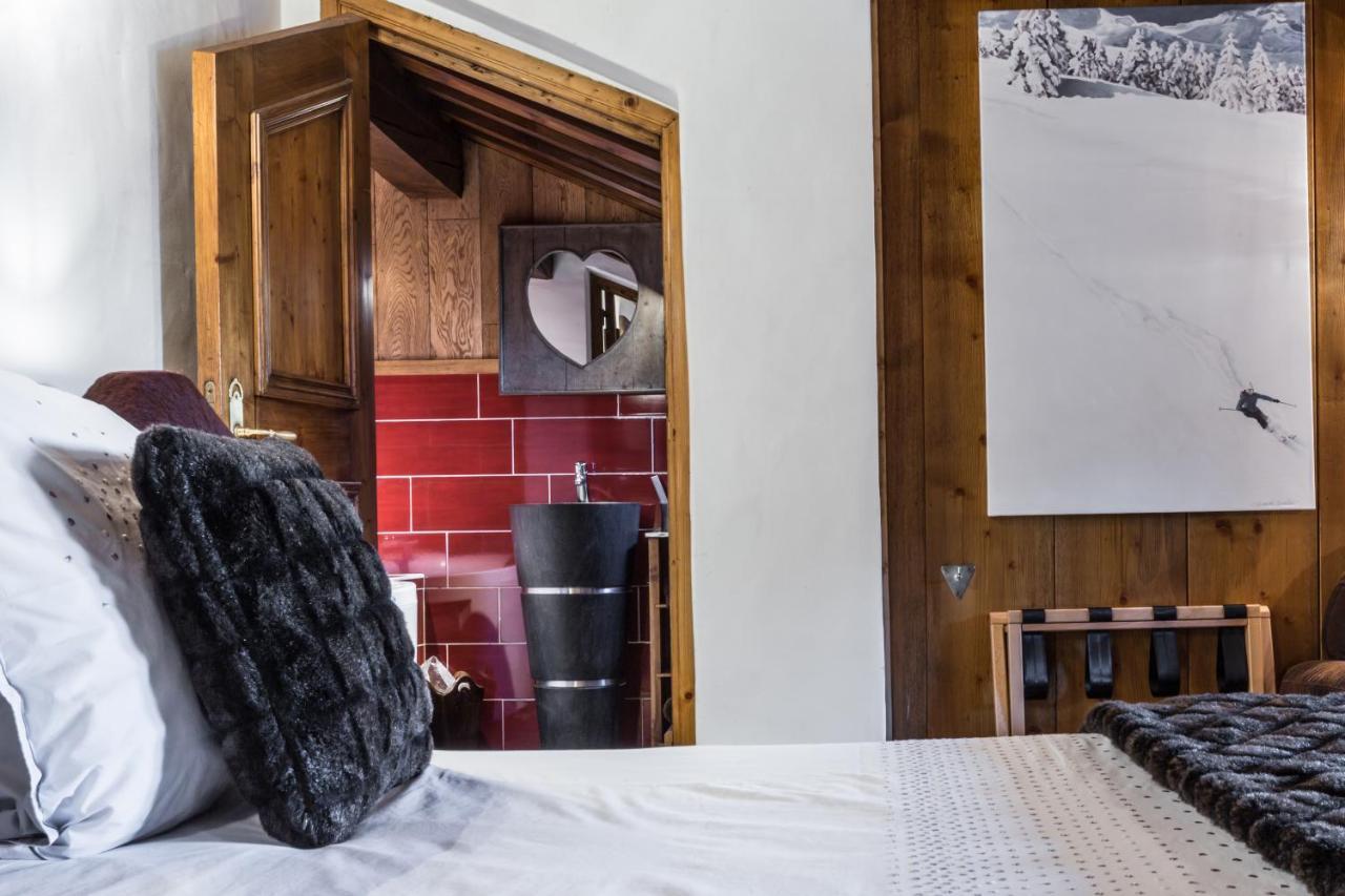 Les Monts Charvin Hotel Корчевел Екстериор снимка